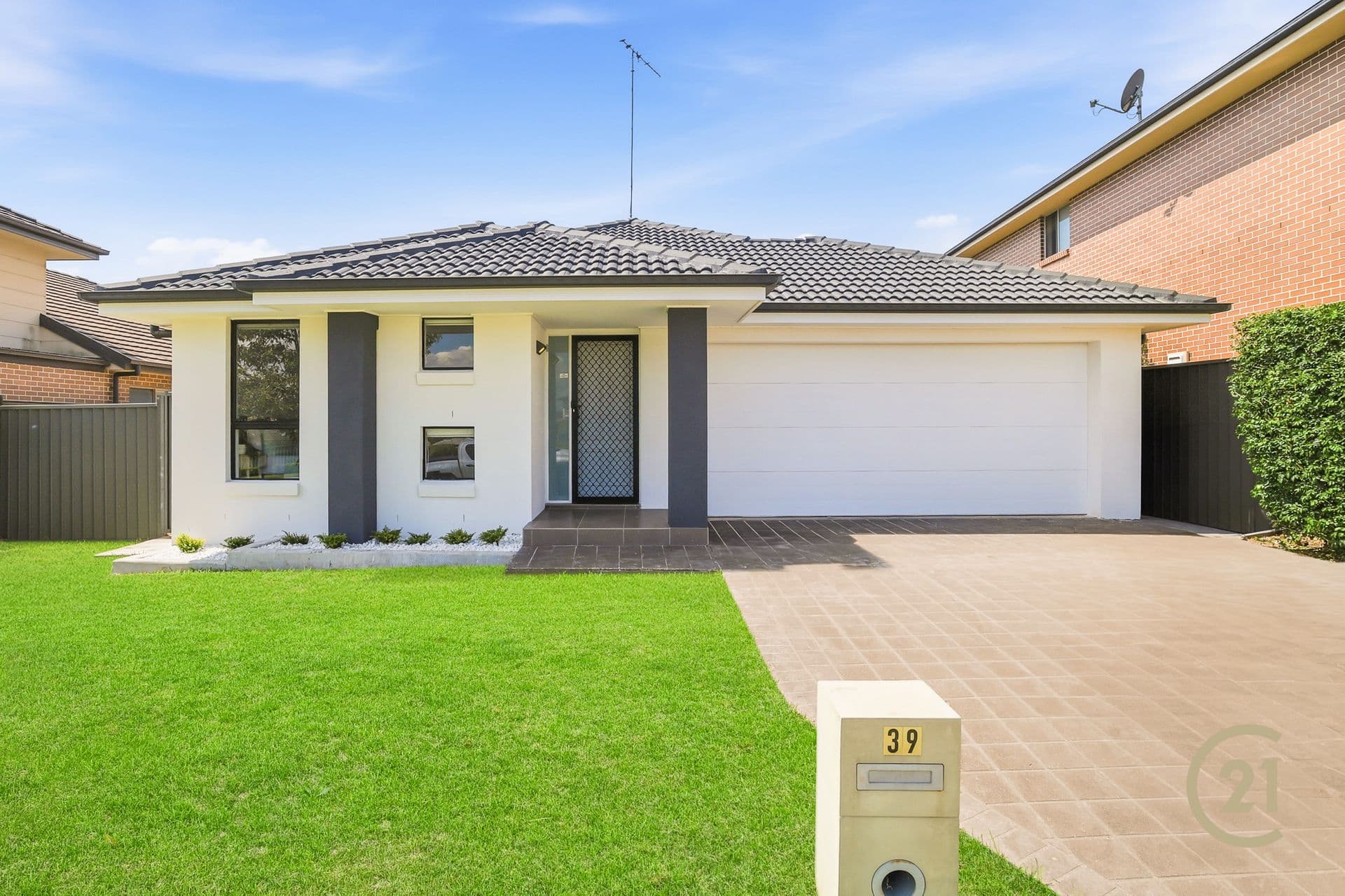 2/43 Garfield Road East, Riverstone, NSW, 2765, Glenmore Park - Image 1