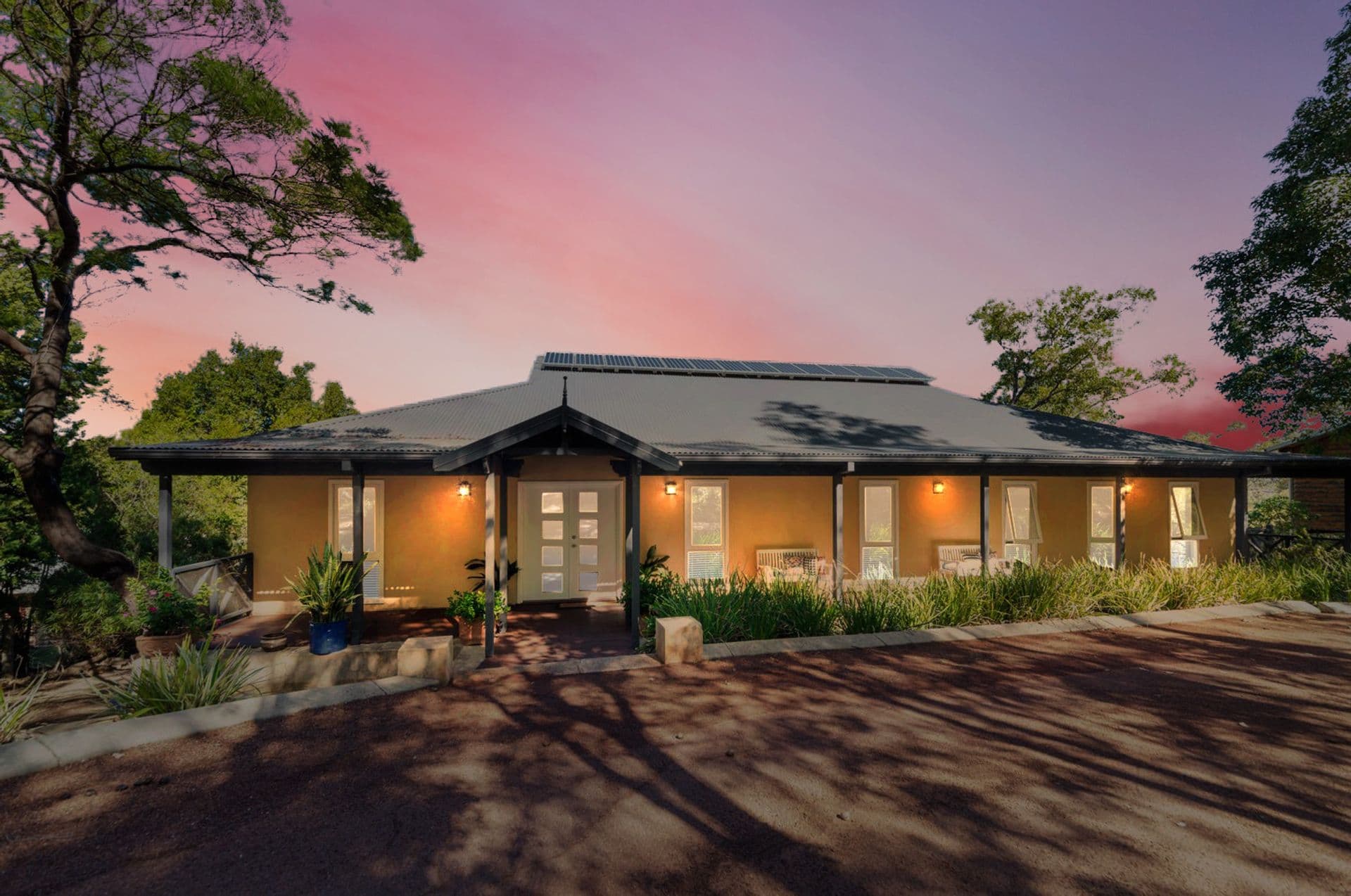 14 Contour Road, Roleystone, WA, 6111, Roleystone - Image 1