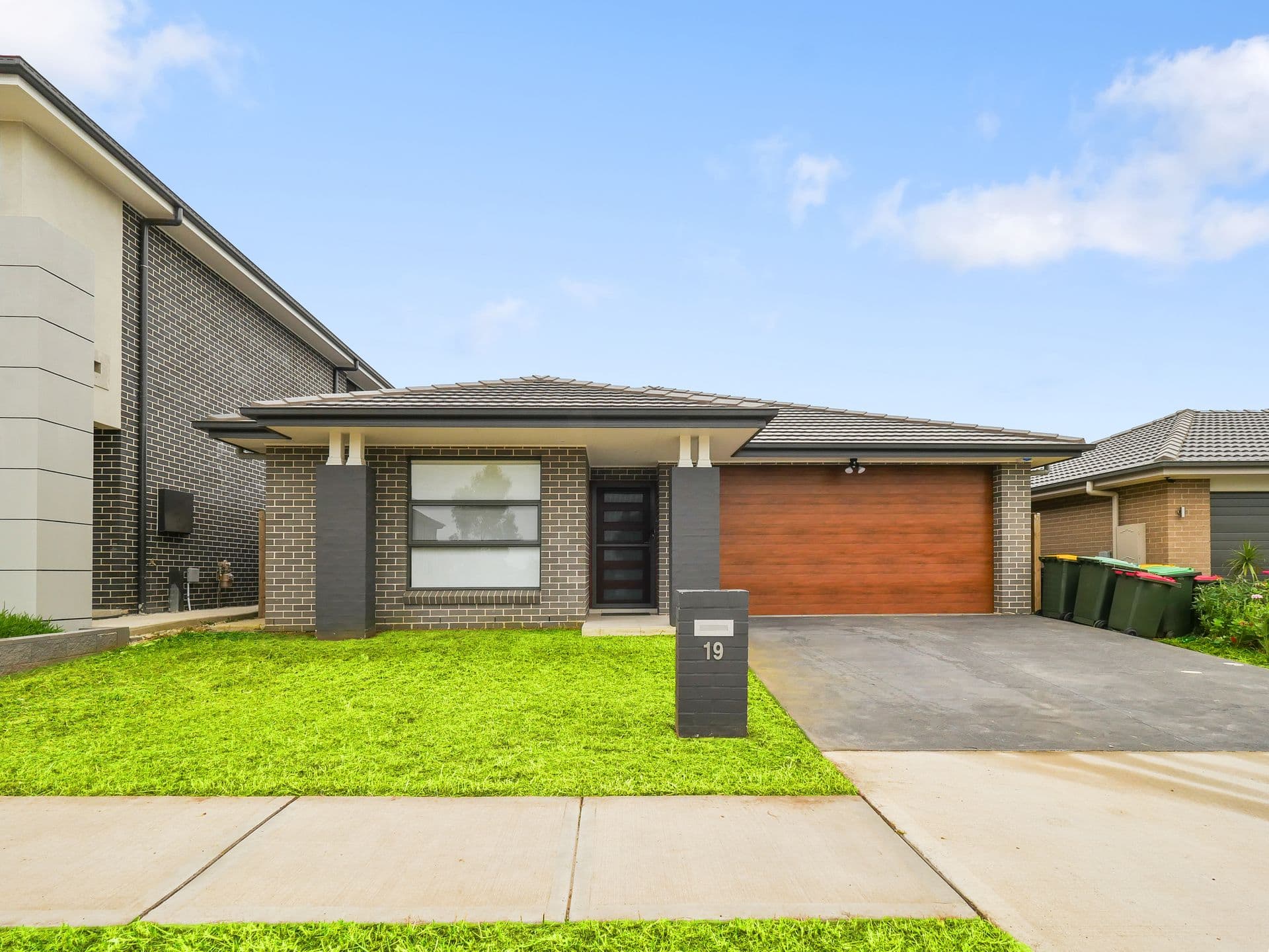 19 Dowie Drive, Claymore, NSW, 2559, Claymore - Image 1
