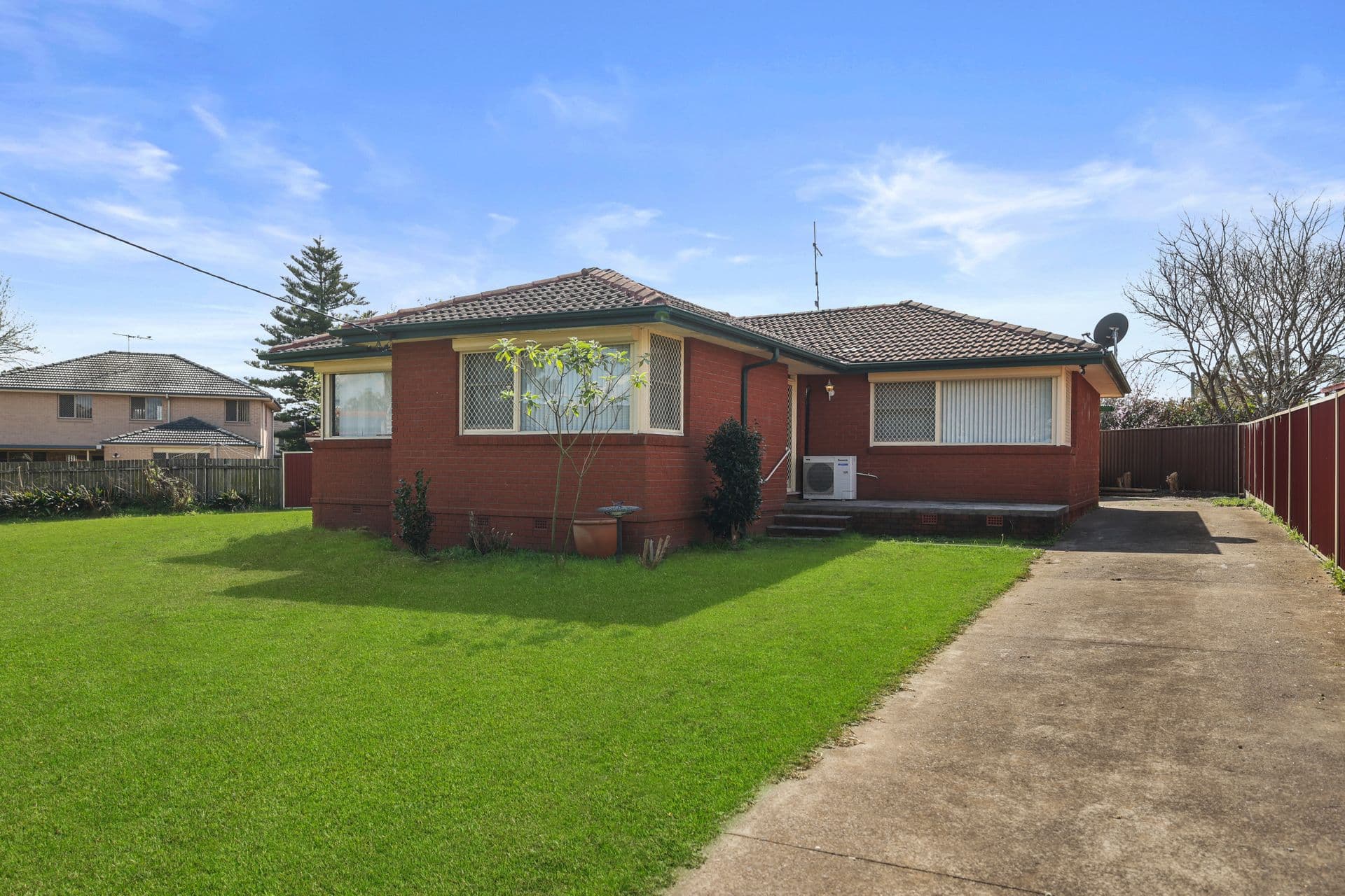 41 Hurlstone Avenue, Glenfield, NSW, 2167, Glenfield - Image 1