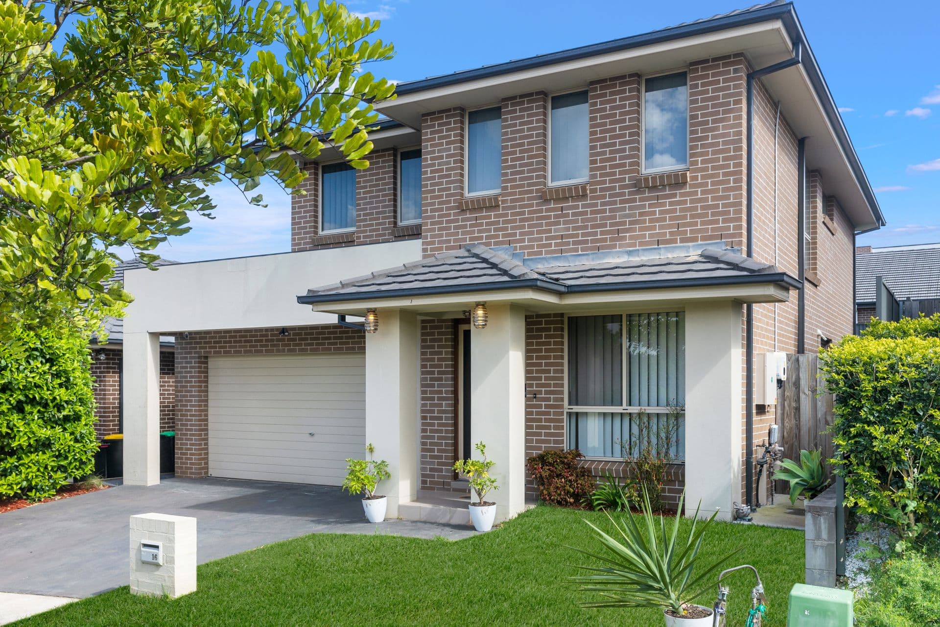 16 Thomas Hassall Avenue, Middleton Grange, NSW, 2171, Middleton Grange - Image 1