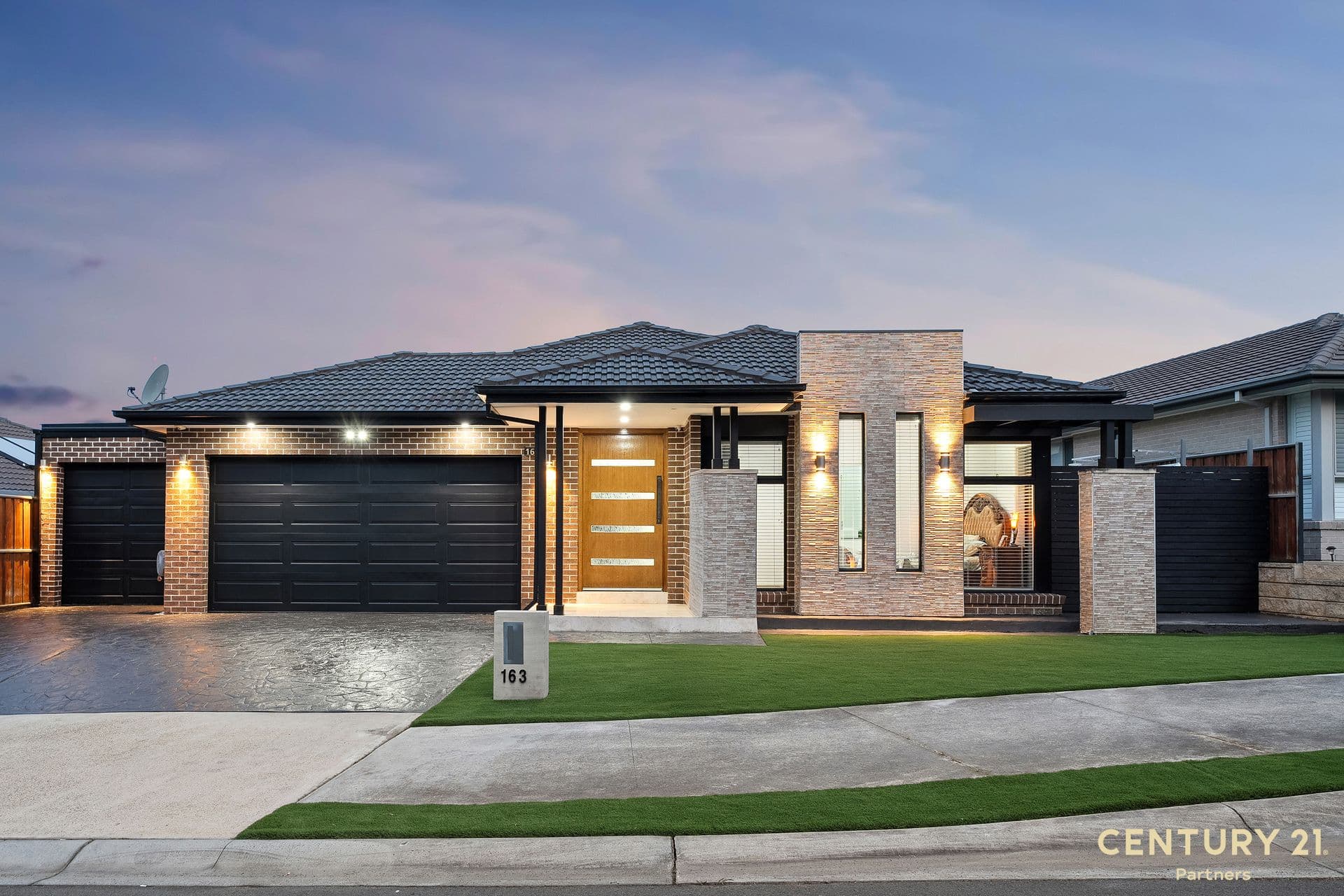 163 Middleton Drive, Middleton Grange, NSW, 2171, Middleton Grange - Image 1