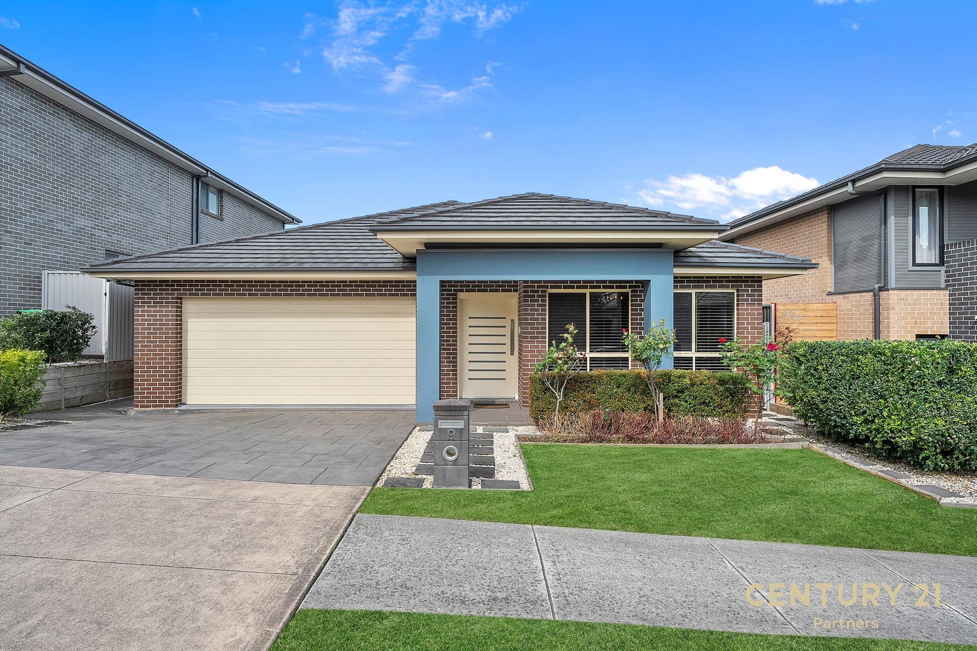 9 Crowther Avenue, Middleton Grange, NSW, 2171, Middleton Grange - Image 1
