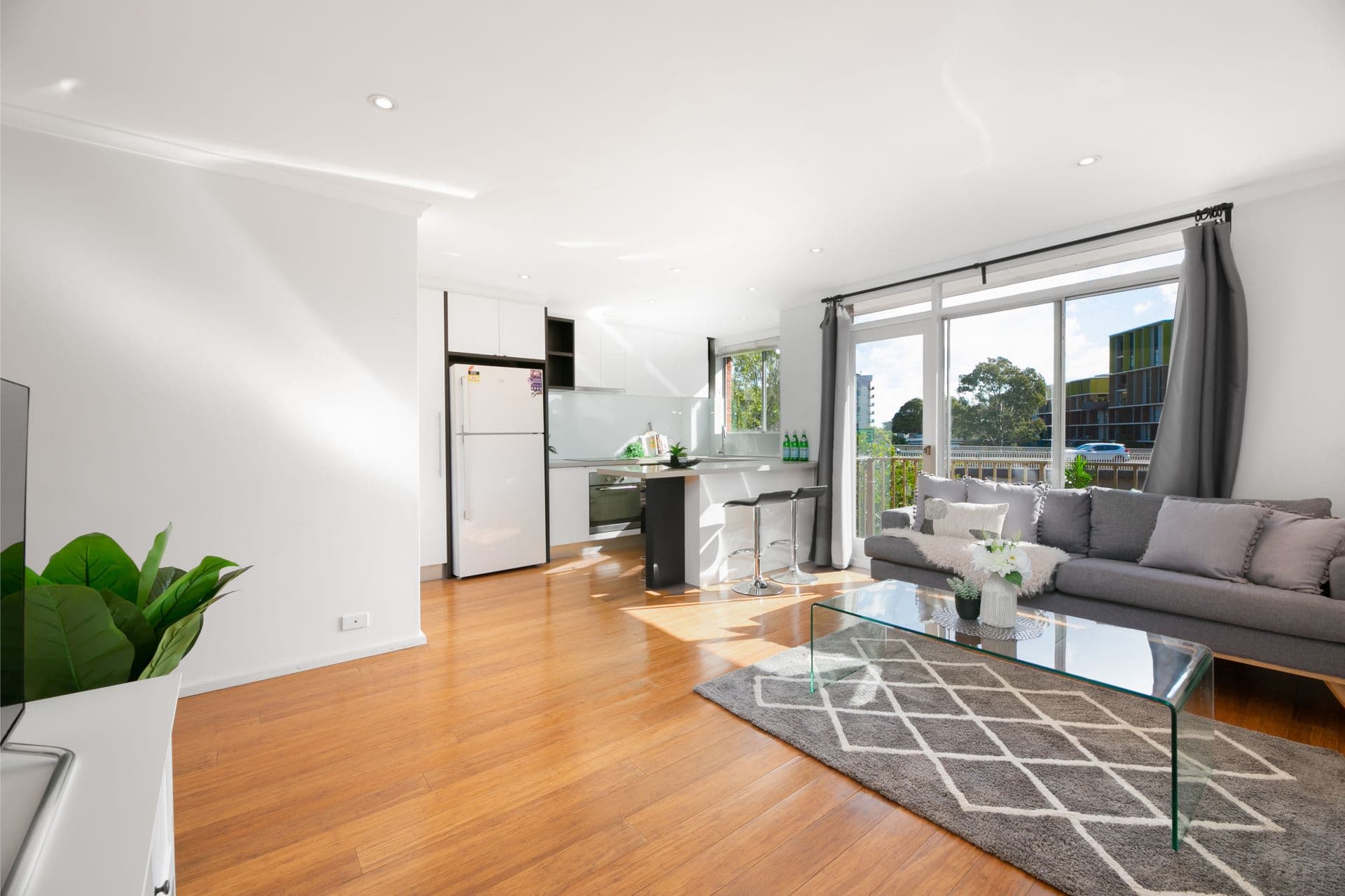 12/76 Lenthall Street, Kensington, NSW, 2033, Kensington - Image 1