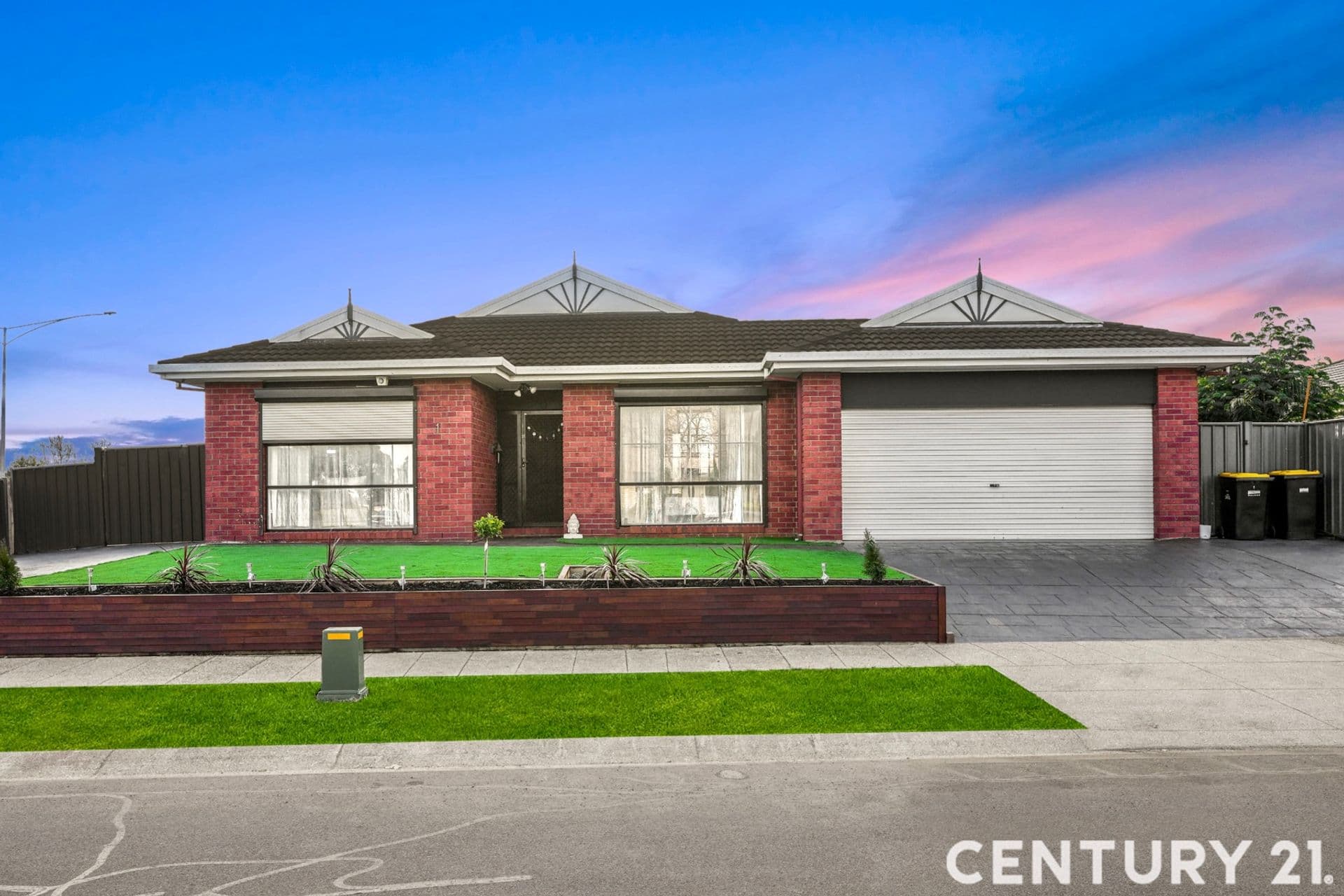 Suite 4 241-244 Caroline Springs Blvd, Caroline Springs, VIC, 3023, Burnside - Image 1