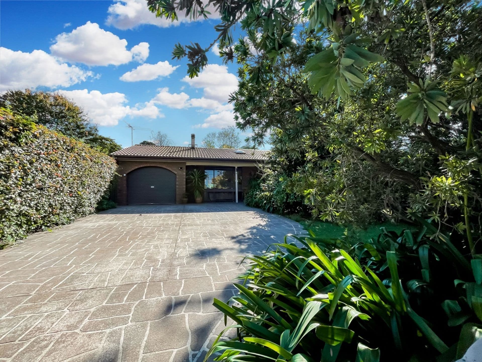 12 Blue Hills Road, Hazelbrook, NSW, 2779, Hazelbrook - Image 1