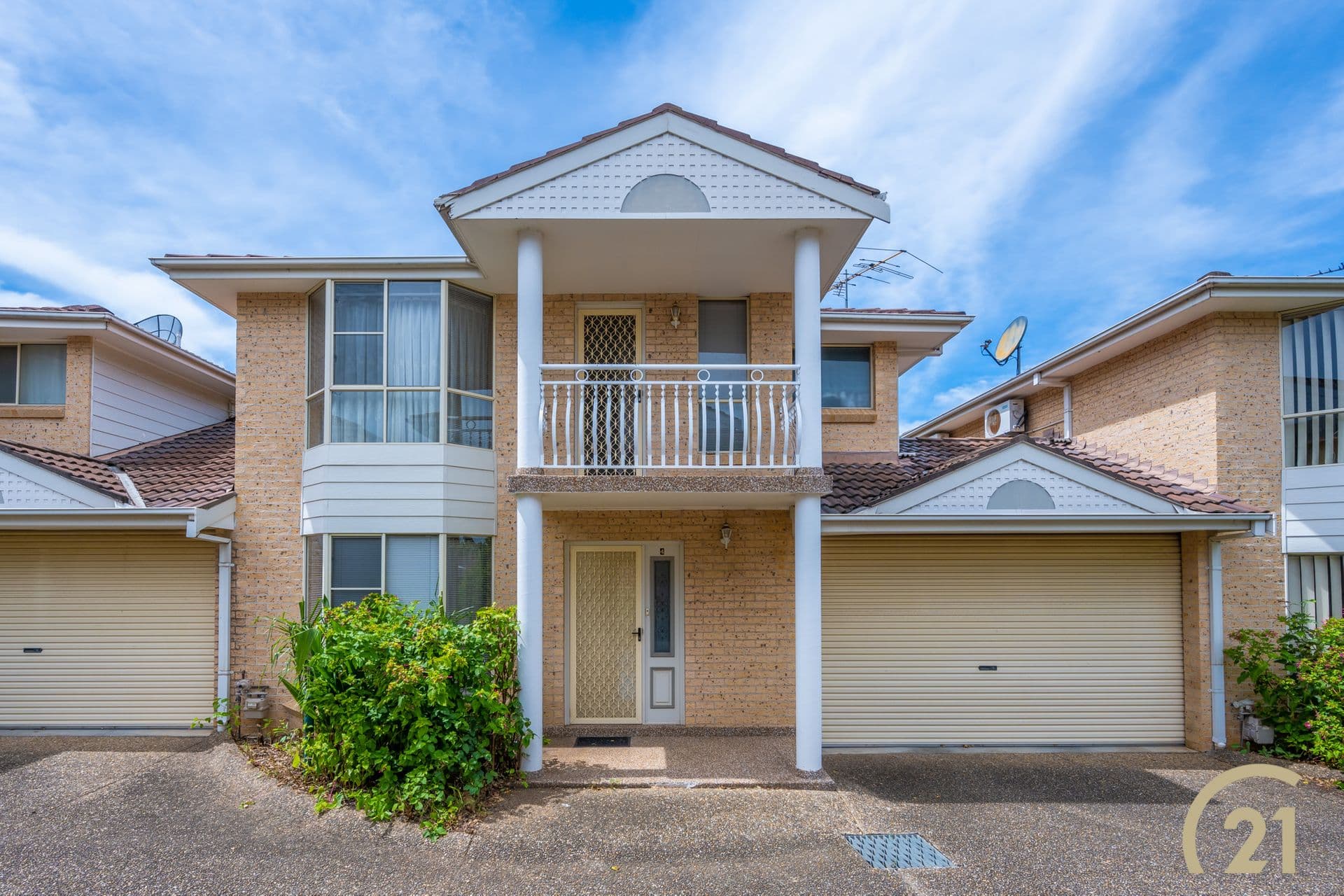 4/9 Seaeagle Crescent, Green Valley, NSW, 2168, Green Valley - Image 1