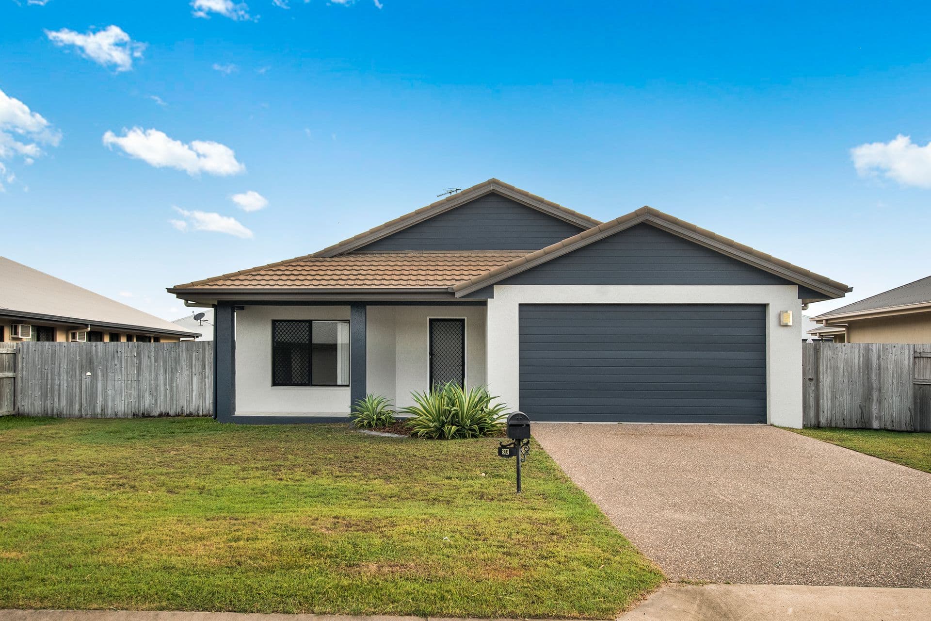 30 Currawinya Court, Bushland Beach, QLD, 4818, Bushland Beach - Image 1