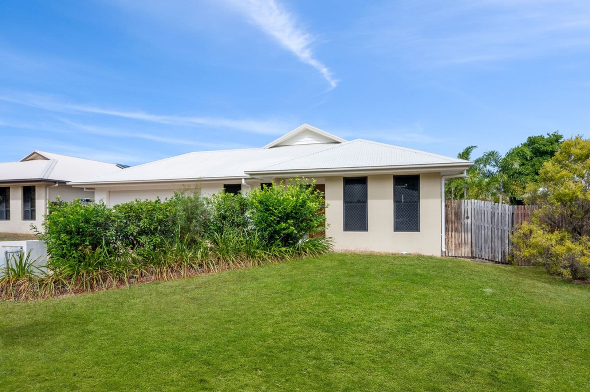 28 Franklin Drive, Mount Louisa, QLD, 4814, Mount Louisa - Image 1