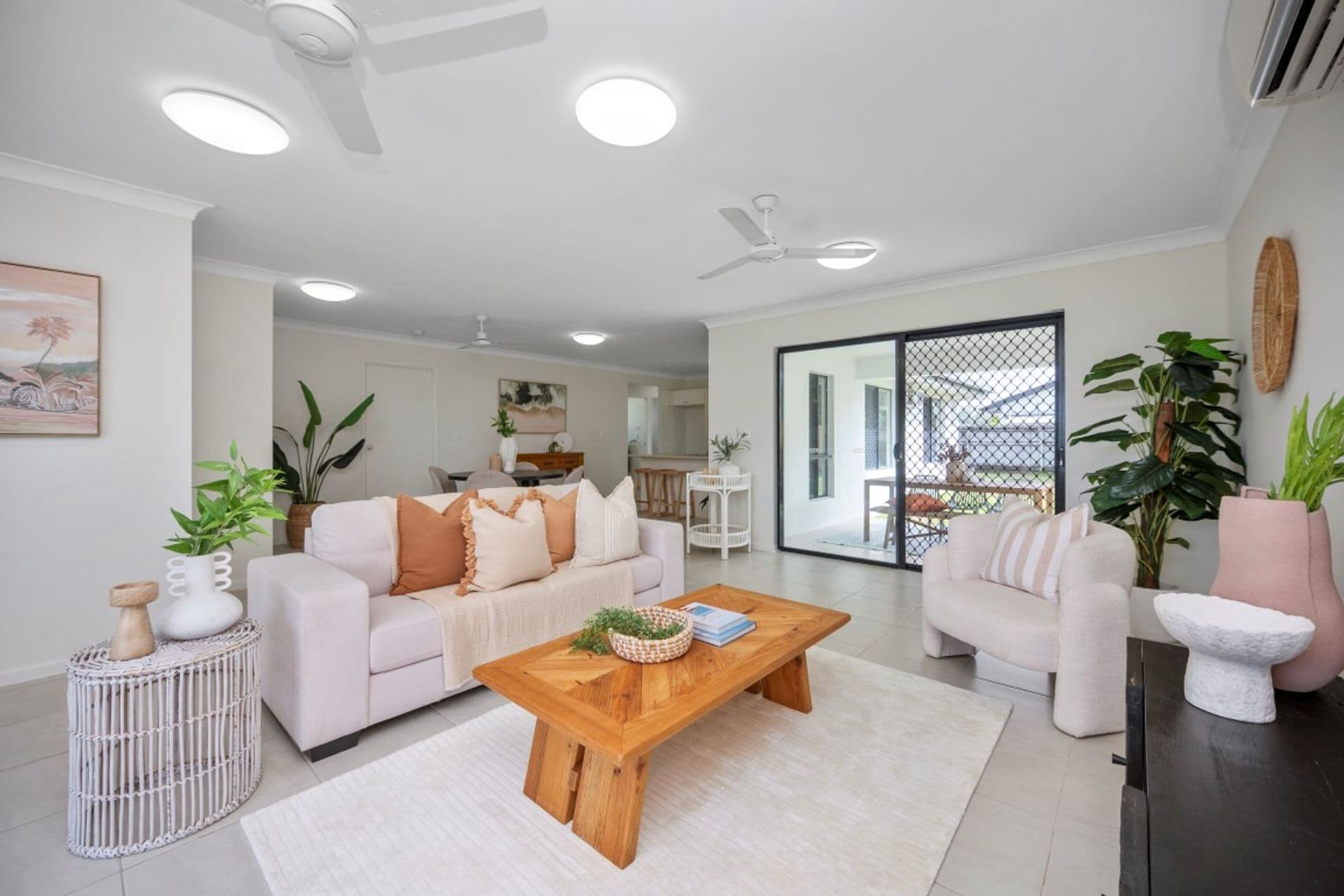 118 Daintree Drive, Bushland Beach, QLD, 4818, Bushland Beach - Image 1