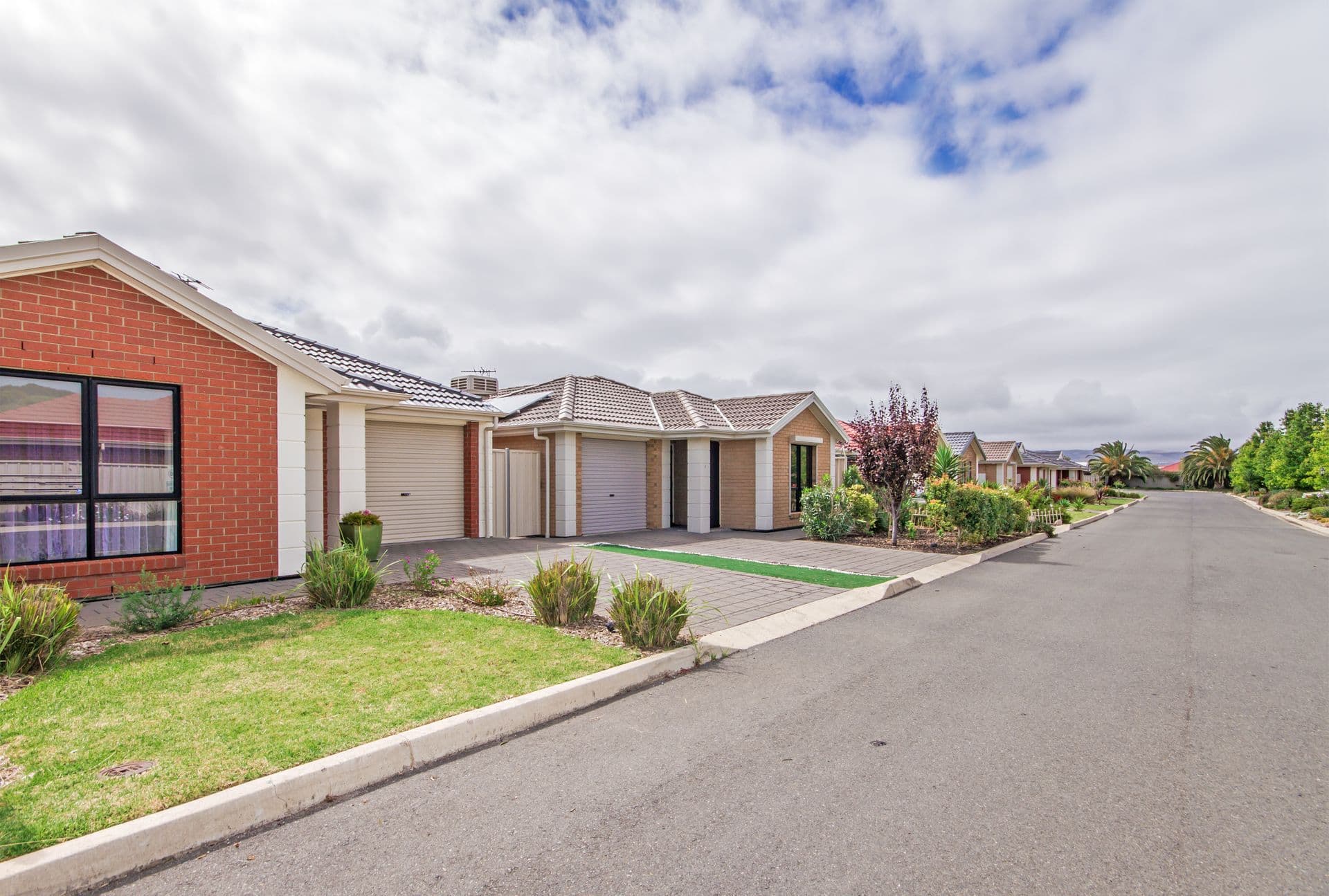 1/60 Quinliven Road, Aldinga Beach, SA, 5173, Aldinga Beach - Image 1