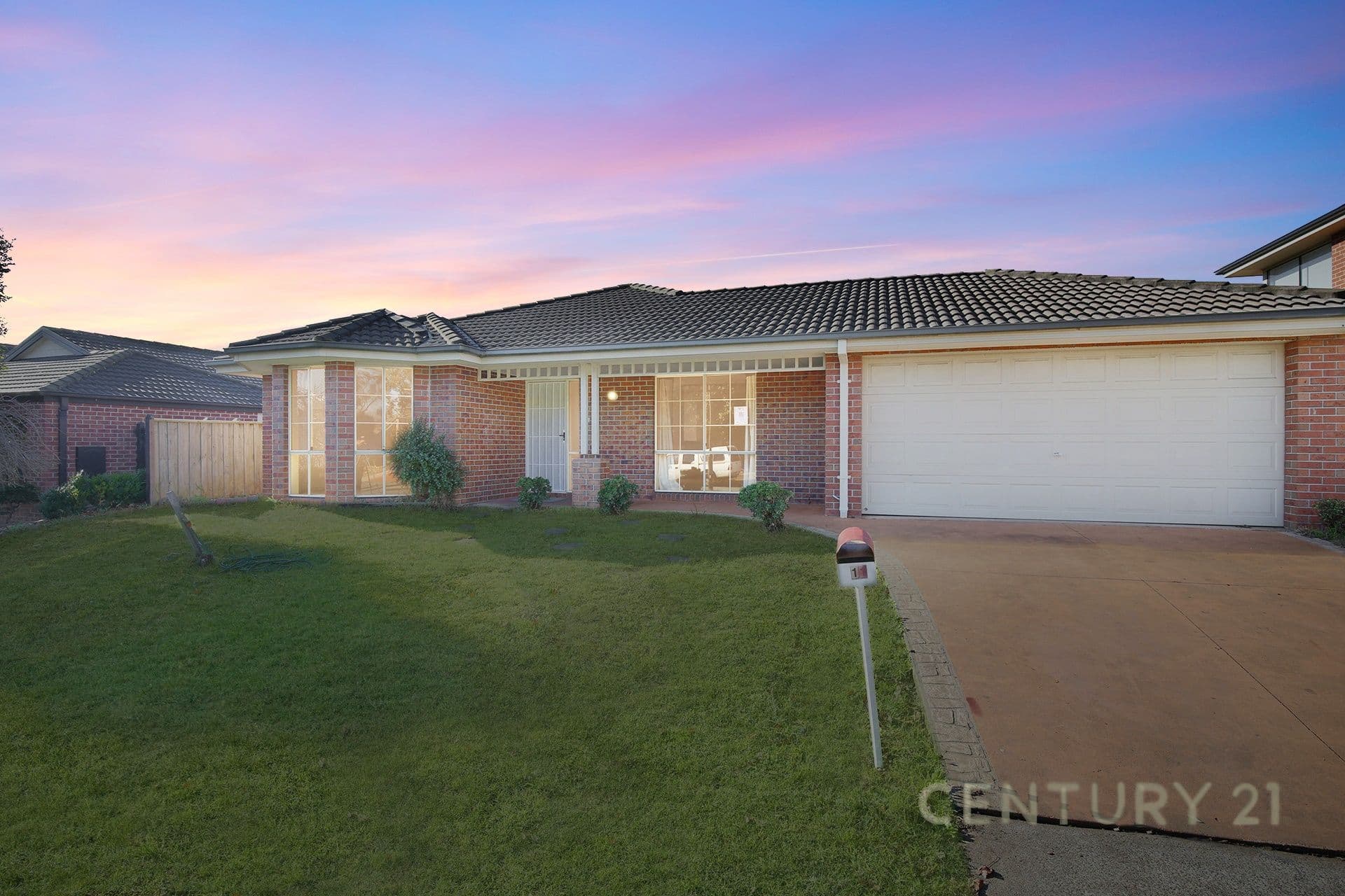 11 Redleaf Close, Hampton Park, VIC, 3976, Hampton Park - Image 1
