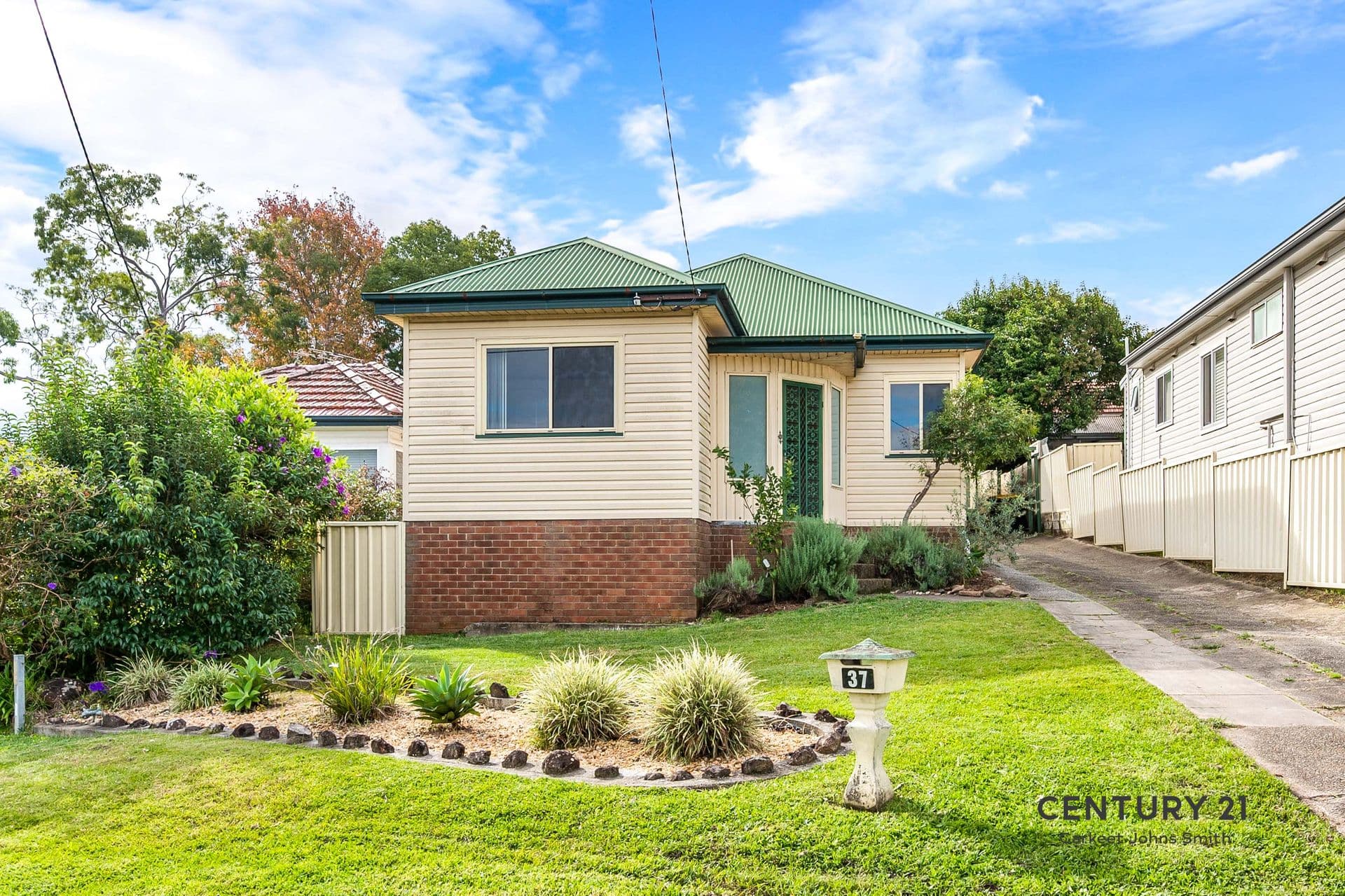 37 Fern Valley Road, Cardiff, NSW, 2285, Cardiff - Image 1
