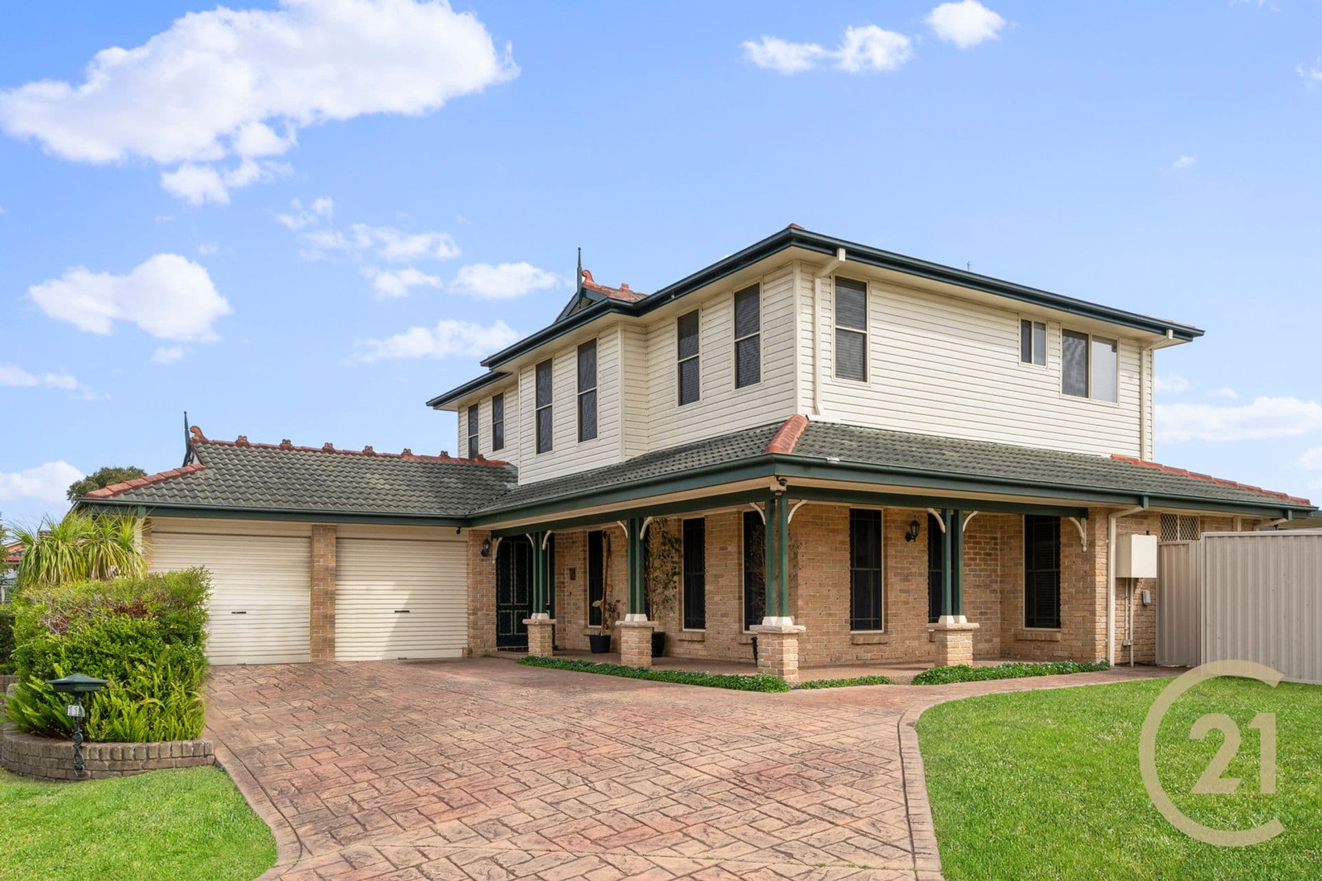 11 Glanara Court, Wattle Grove, NSW, 2173, Wattle Grove - Image 1