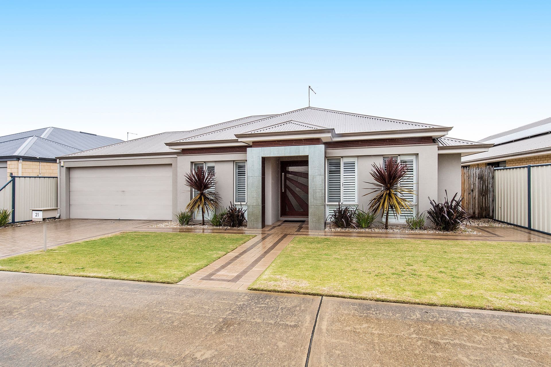 21 Newbridge Street, Meadow Springs, WA, 6210, Meadow Springs - Image 1
