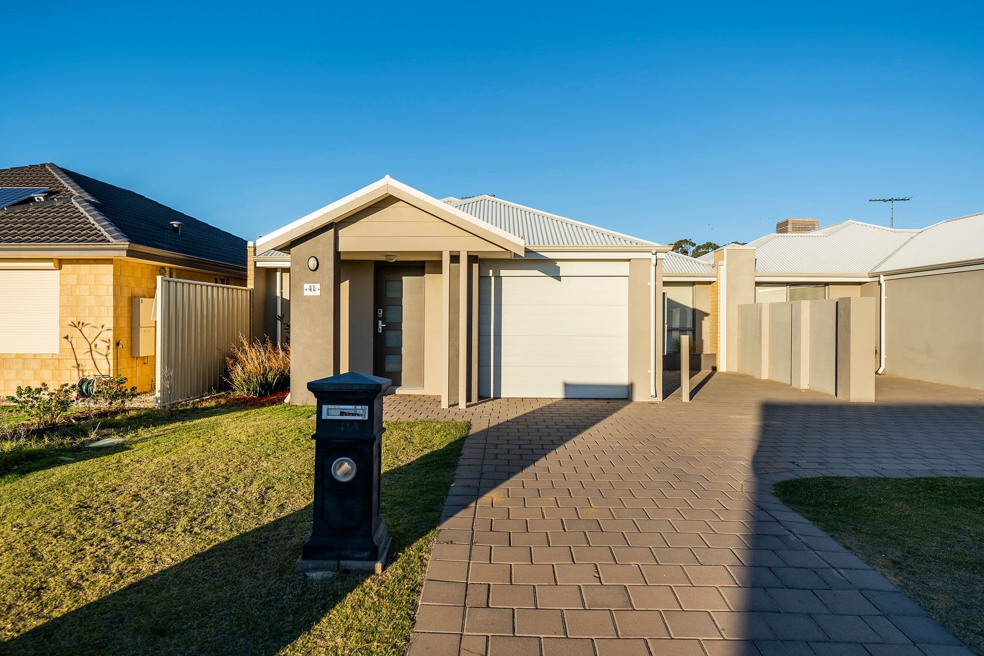 41 Ashwood Parkway, Lakelands, WA, 6180, Lakelands - Image 1