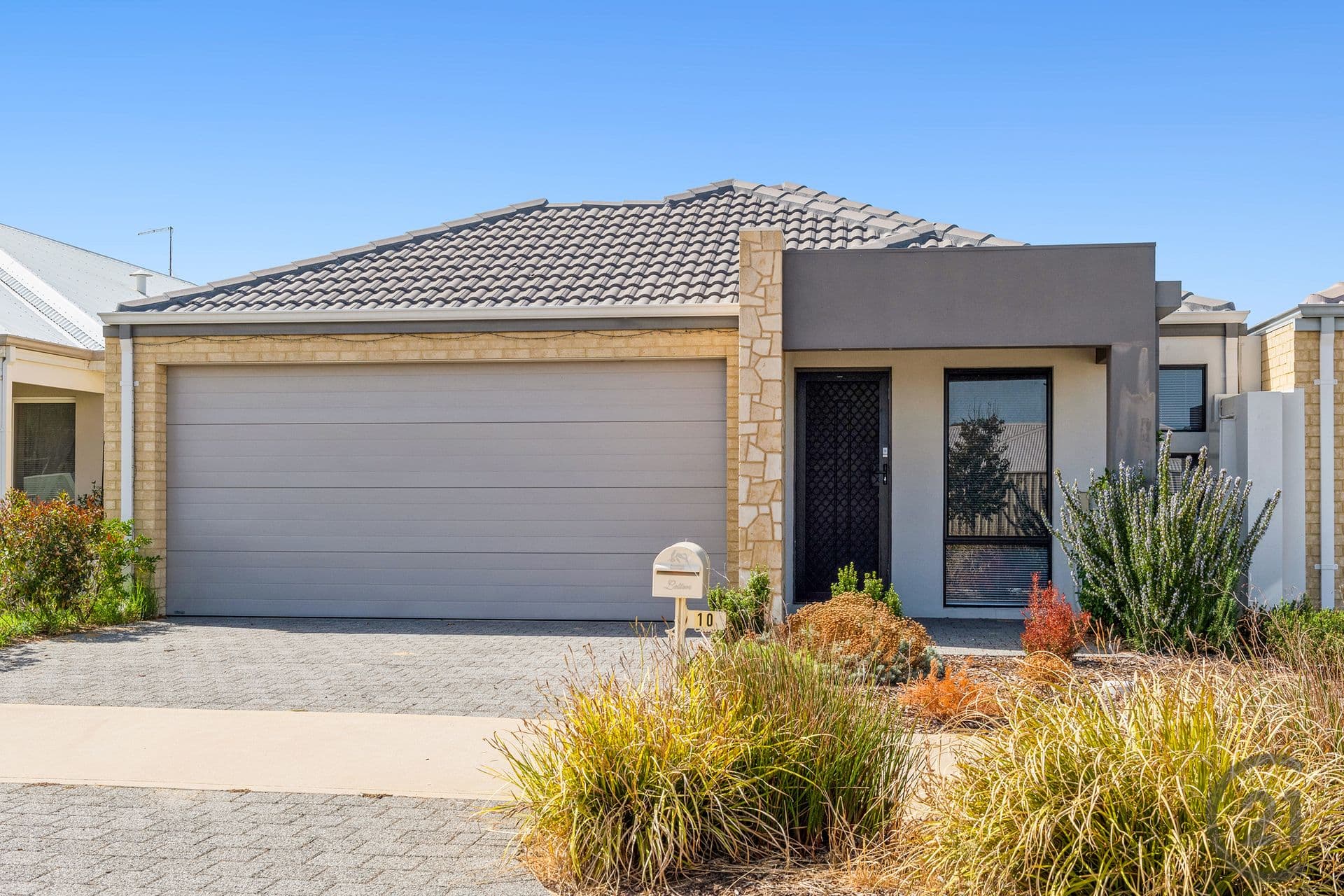 10 Vamoose Way, Meadow Springs, WA, 6210, Meadow Springs - Image 1