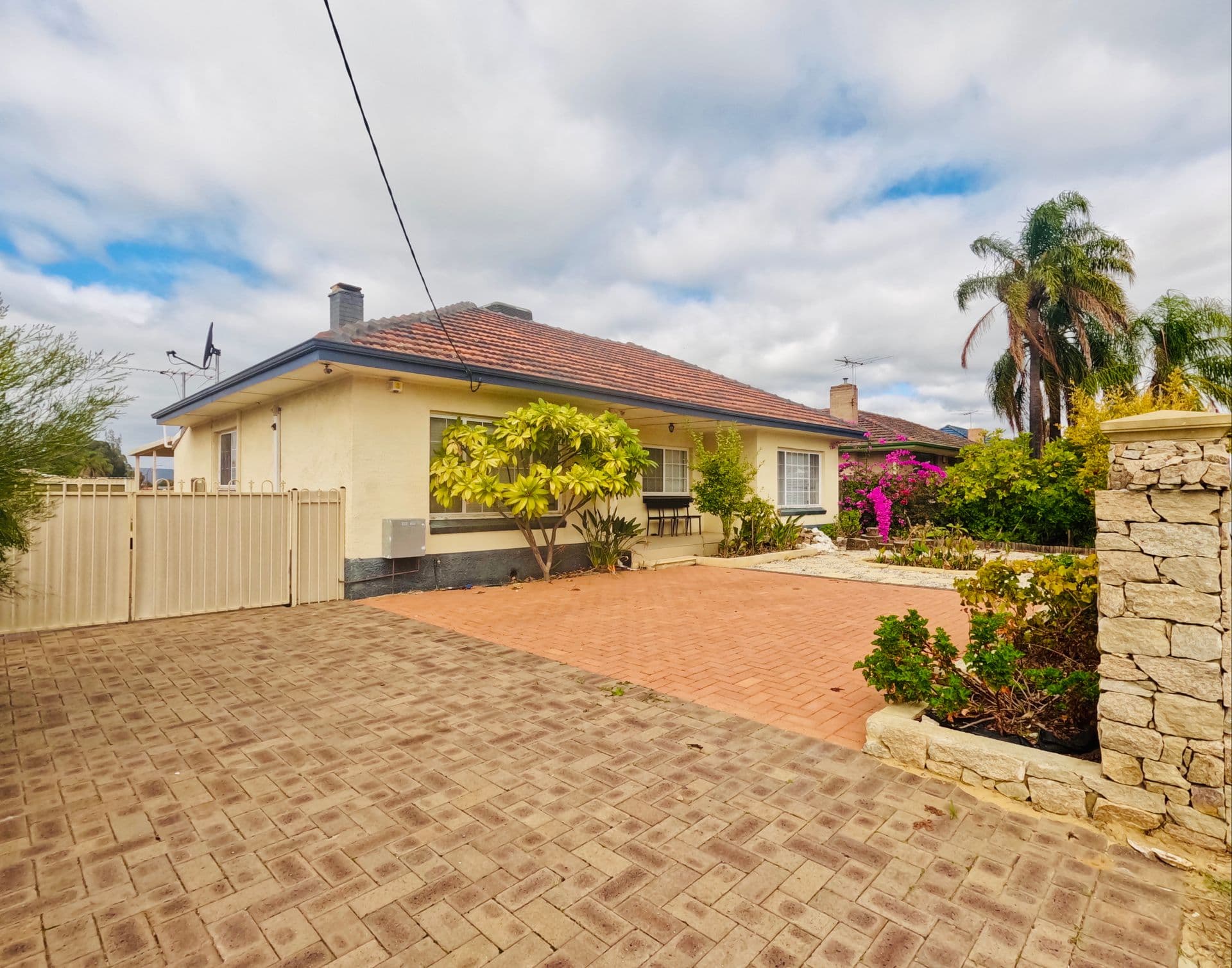7/10 Warton Rd, Huntingdale, WA, 6110, Maddington - Image 1
