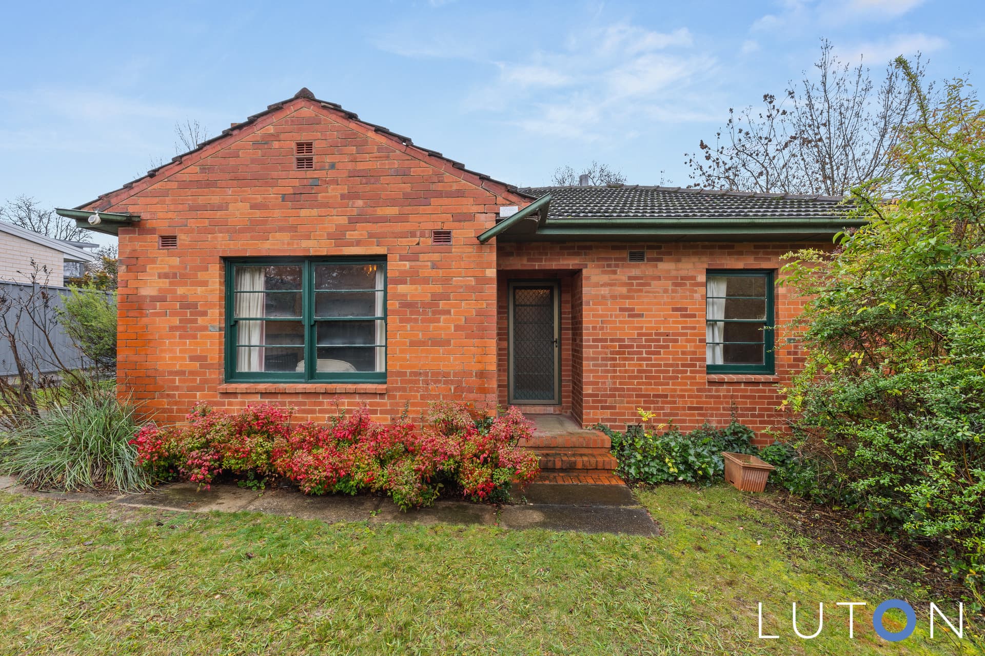 30 Strzelecki Crescent, Narrabundah ACT 2604, Narrabundah - Image 1