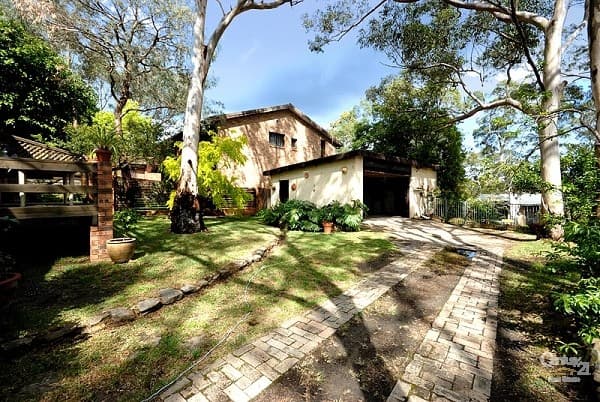 27 StGeorge Cres, Sandy Point, NSW, 2172, Sandy Point - Image 1